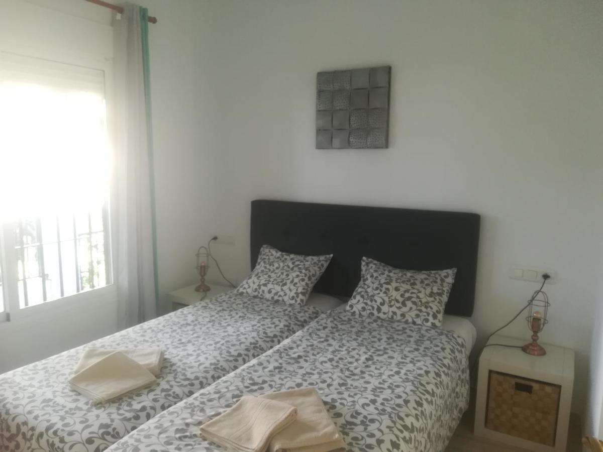 Burriana Holiday Apartments Nerja Exterior photo