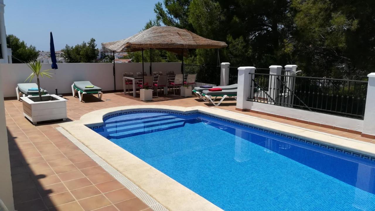 Burriana Holiday Apartments Nerja Exterior photo